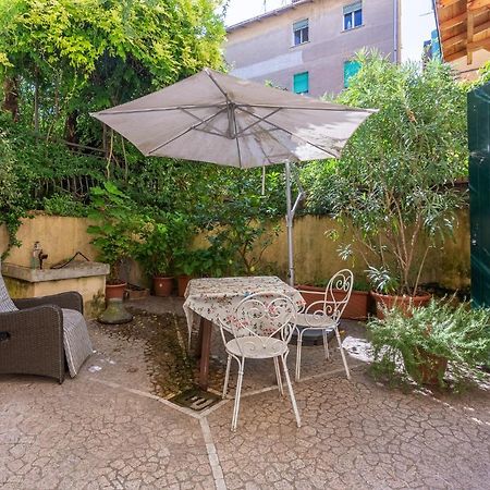 Pleasant Central Apartment With Garden Bologna Exterior foto