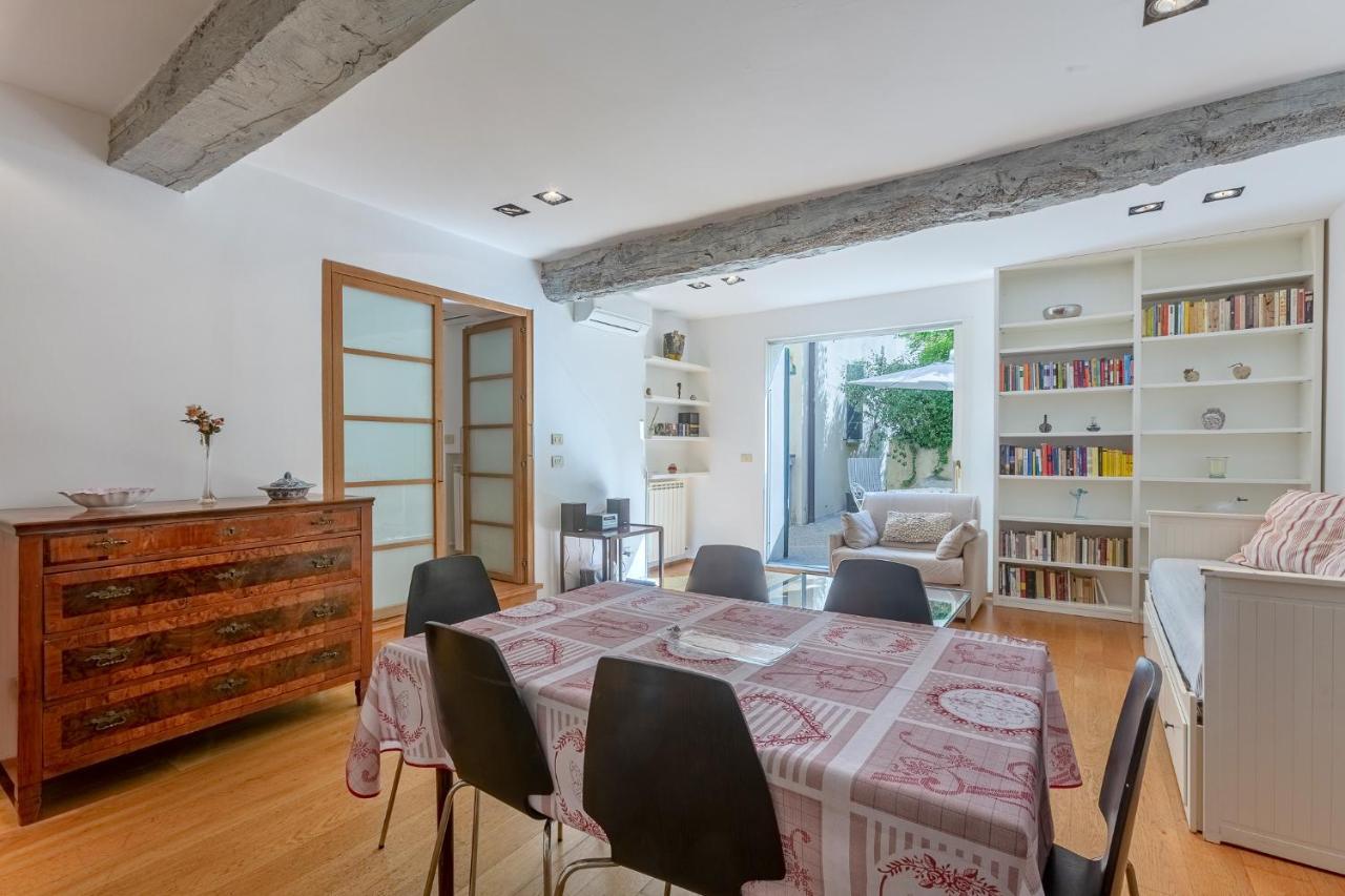 Pleasant Central Apartment With Garden Bologna Exterior foto