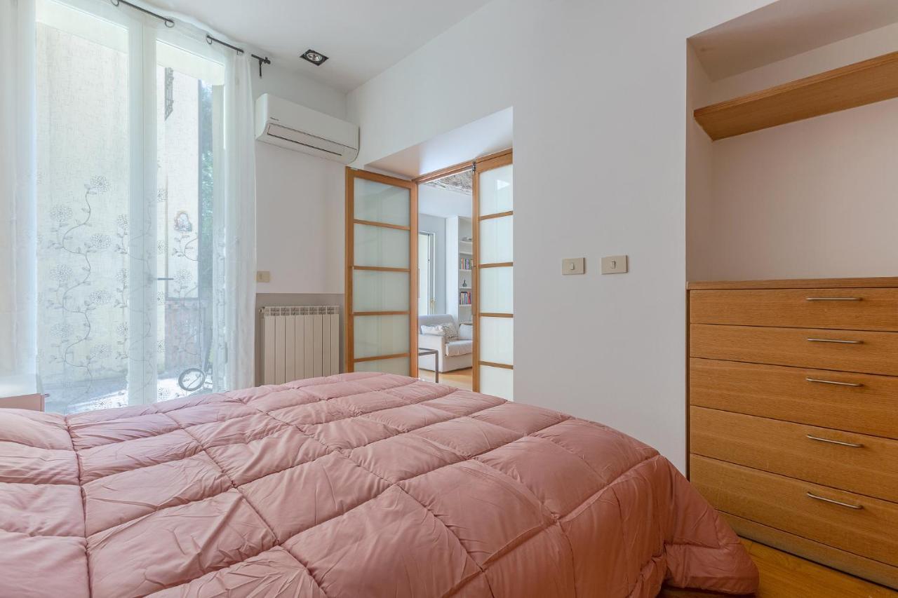 Pleasant Central Apartment With Garden Bologna Exterior foto