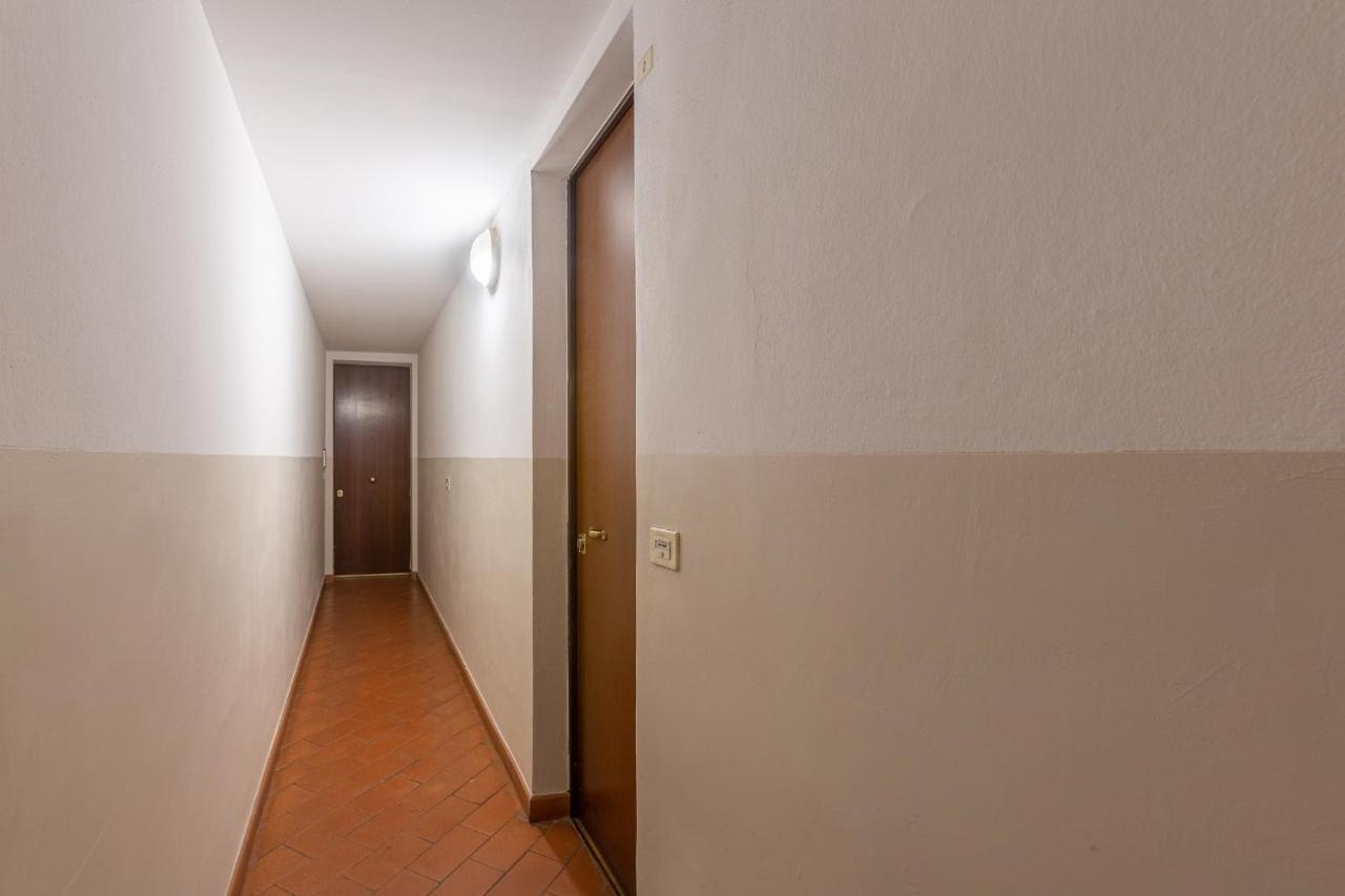 Pleasant Central Apartment With Garden Bologna Exterior foto
